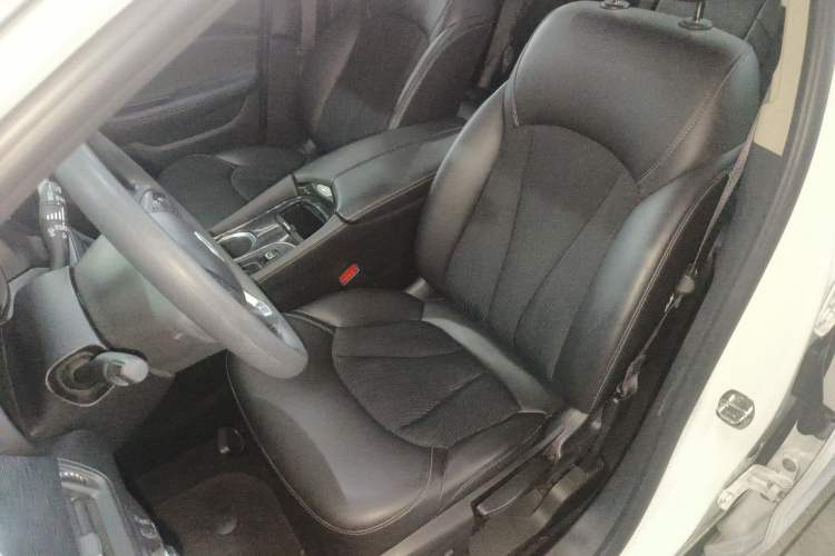 Used Buick Envision 2017 20T Two-Wheel Drive Leading Version
