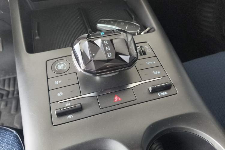 Used BYD Qin PLUS 2025 DM-i Smart Drive 55KM Leading Model
