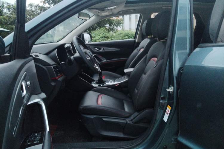 Used Changan CS55 2017 1.5T Manual Xuan Dong Model
