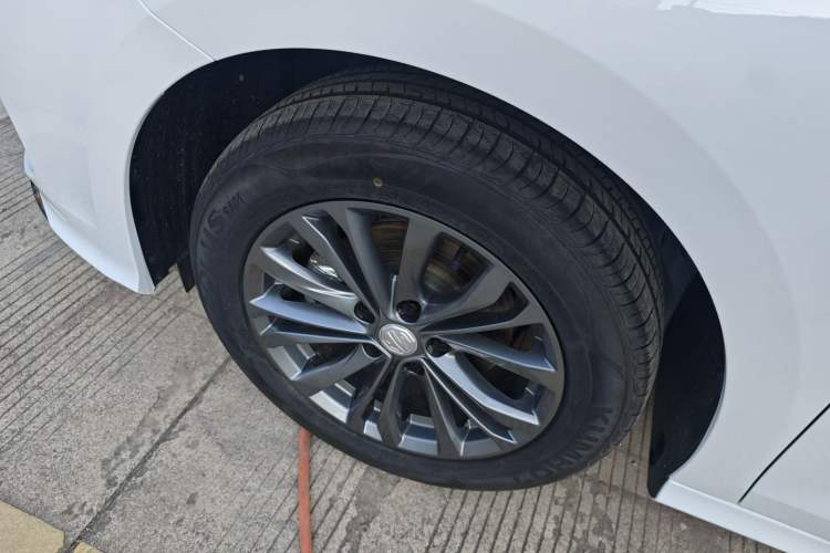 Used MG 5 2025 180 DVVT Global Luxury Edition