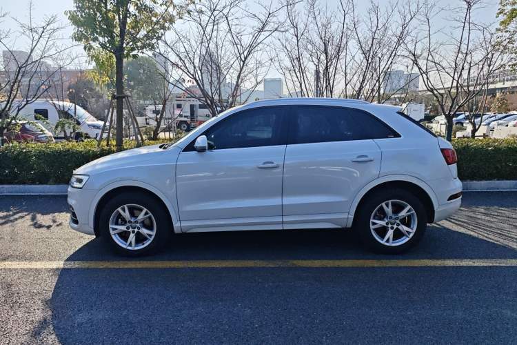 Used Audi Q3 2018 30th Anniversary Edition 30 TFSI Fashion Model
