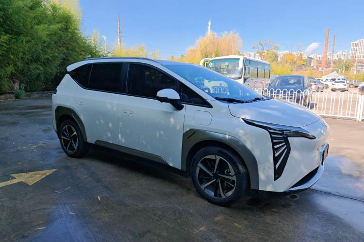 Used AION Y 2023 Younger Star Edition
