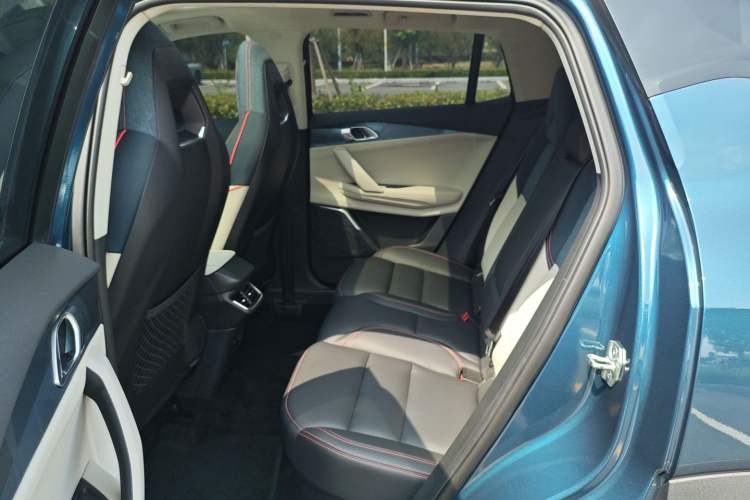 Used Lynk & Co 06 2020 1.5T YAO Halo
