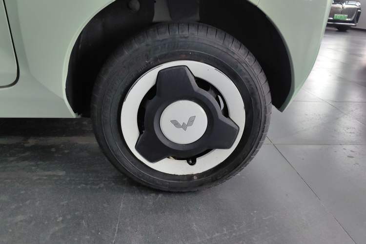 Used Wuling Hongguang MINIEV 2021 Macaron Premium Model – Lithium Iron Phosphate
