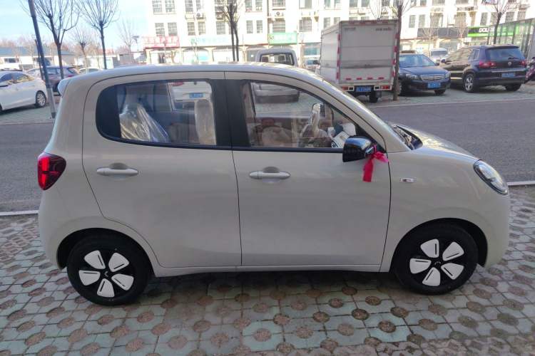 Used Wuling Hongguang MINIEV 2025 Four-Door Version Advanced Edition
