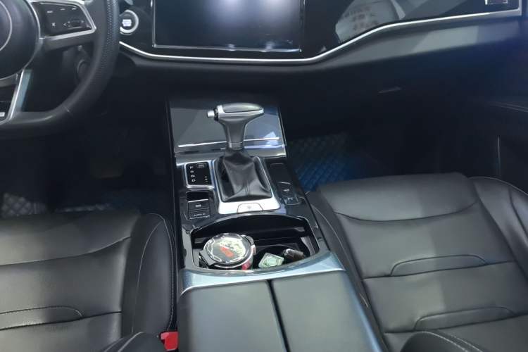 Used Dongfeng Fengon ix5 2019 220T CVT ZhiShang Trim China V Standard
