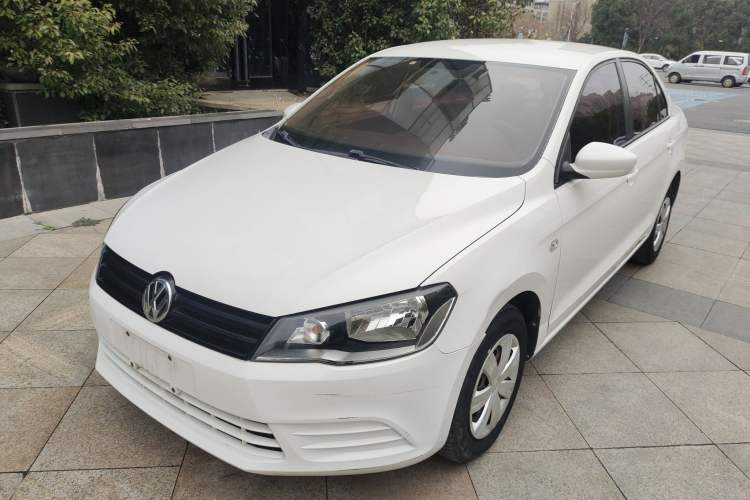 Used Volkswagen Jetta 2015 1.6L Manual Fashion Edition