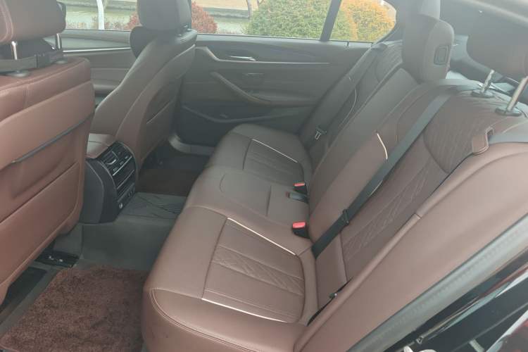 Used BMW 5 Series 2023 530Li Leading Model M Sport Package
