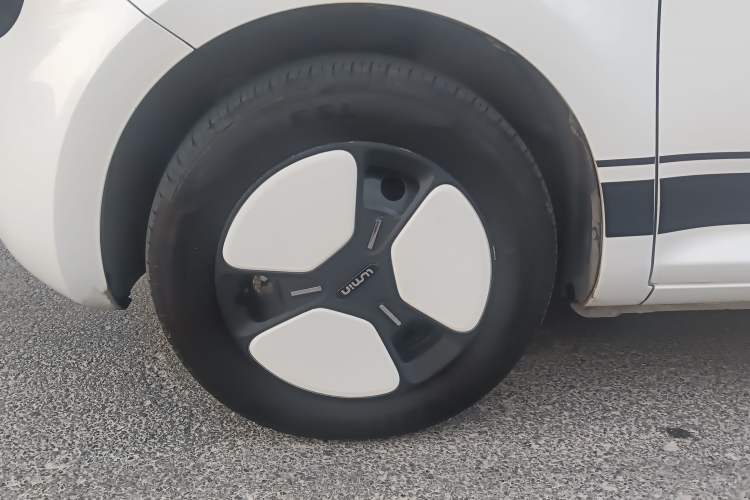 Used  Lumin 2024 301km Launch Edition
