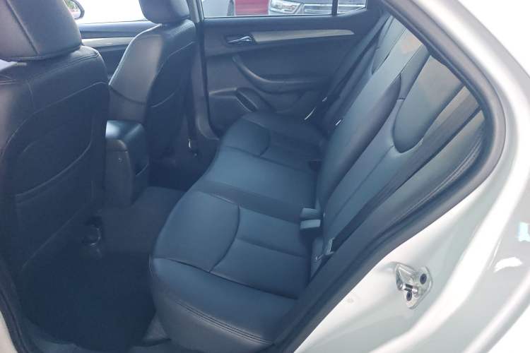 Used Roewe 360 2018 PLUS 1.5L Automatic Luxury Edition
