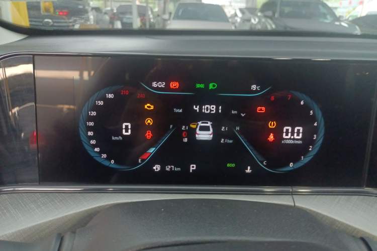 Used Changan Eado 2023 Changan Edition PLUS Blue Whale NE 1.4T GDI DCT Prestige Version
