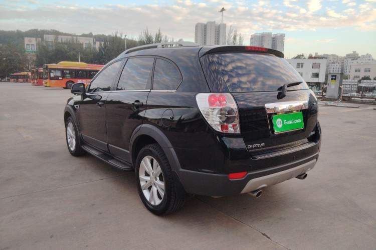 Used Chevrolet Captiva 2014 2.4L 4x4 Flagship Edition 7 Seats