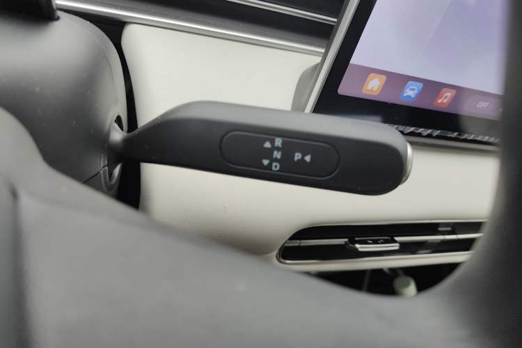 Used Dongfeng NAMMI 01 2024 New Edition 330 Air
