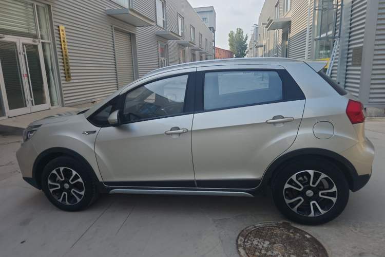 Used Geely Auto Vision X3 2017 1.5L Automatic Elite Model
