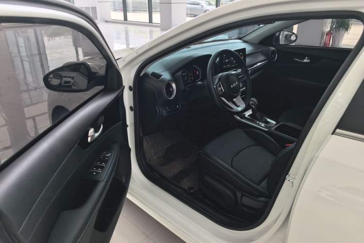 Used Kia K3 2021 Revised 1.5L CVT Fashion Edition
