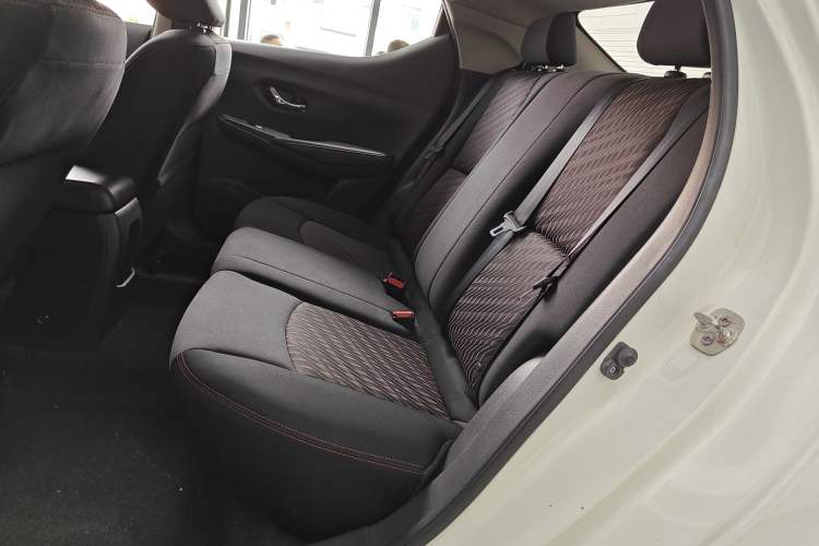 Used Nissan Lannia 2016 1.6L CVT Smart Cool Edition