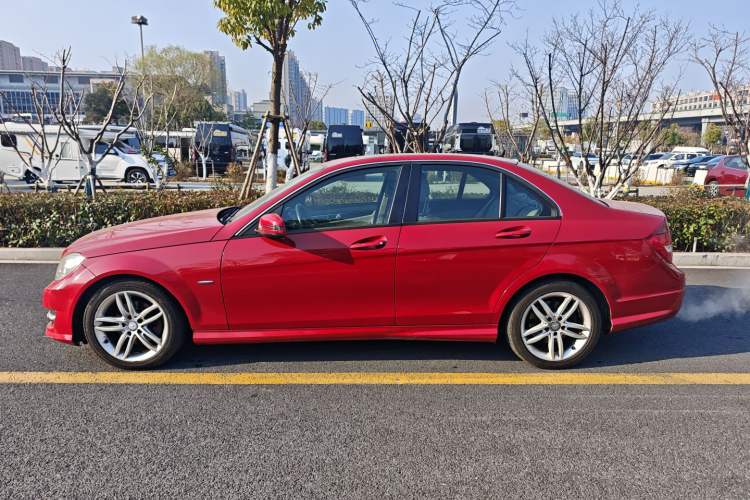 Used Mercedes-Benz C-Class 2013 C 180 Classic Grand Edition