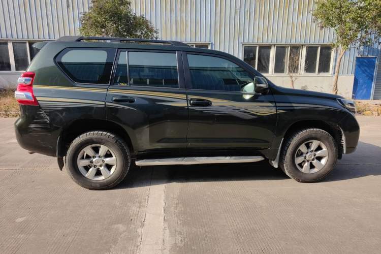 Used Toyota Prado 2014 4.0L Automatic TX-L NAVI
