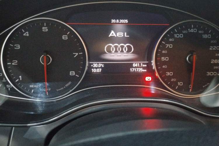 Used Audi A6L 2018 30th Anniversary Edition 35 TFSI Fashion Model
