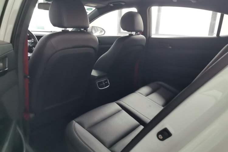 Used Hyundai Elantra 2019 1.4T Dual-Clutch Xuan Dong · Dynamic Model