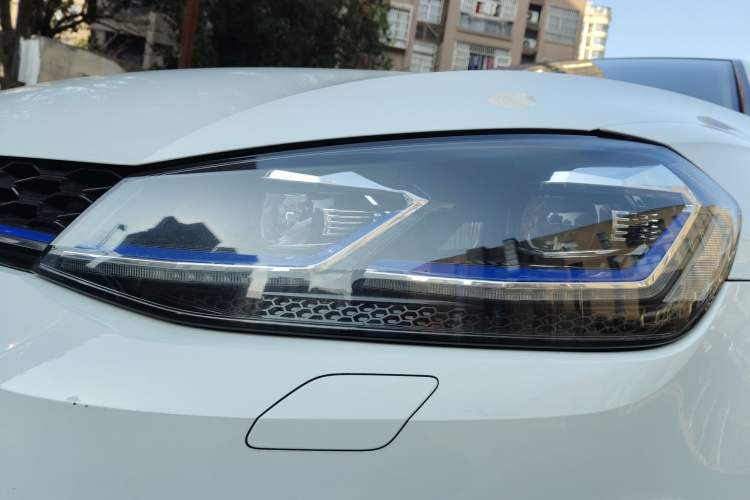 Used Volkswagen Golf Pure Electric 2020 Chari