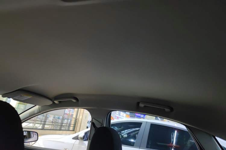 Used Ford Focus 2013 Hatchback Classic 1.8L Automatic Base Model
