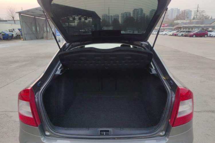 Used Skoda Octavia 2014 1.4TSI DSG Yijun Edition
