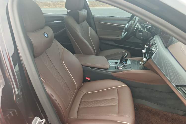 Used BMW 5 Series 2023 530Li Leading Model M Sport Package
