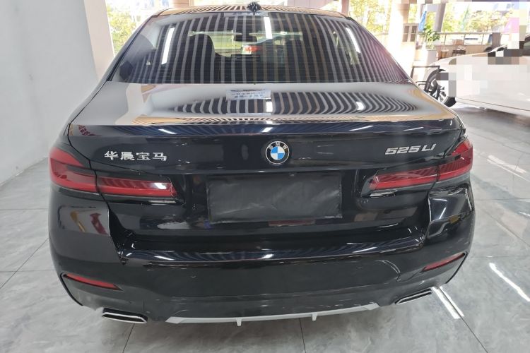 Used BMW 5 Series 2022 Second Facelift 525Li M Sport Package
