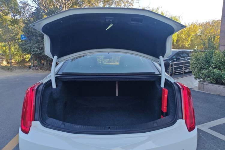 Used Cadillac XTS 2017 28T Elite Model
