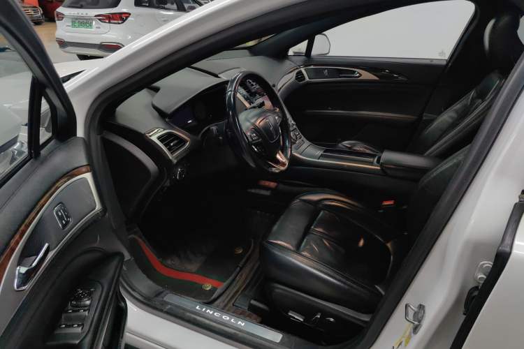 Used Lincoln MKZ 2018 2.0T Premium Edition