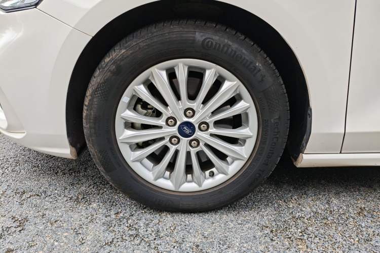 Used Ford Focus 2020 Sedan EcoBoost 180 Automatic Trend Edition
