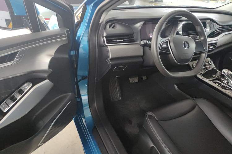 Used JMEV GSE 2023 Standard Range Industry Edition
