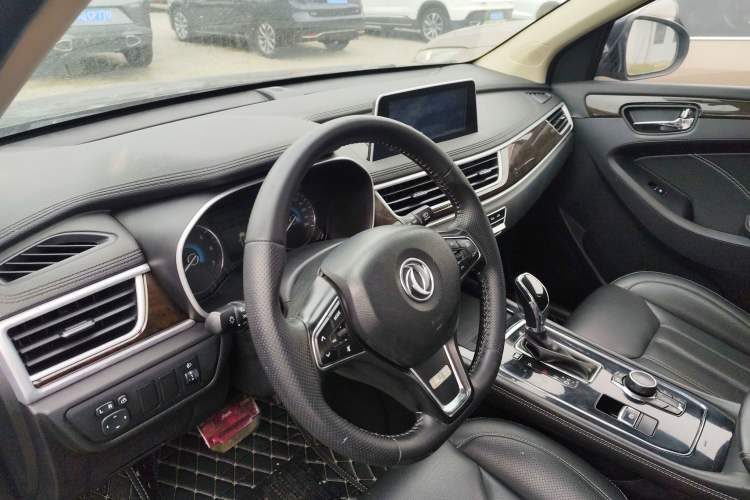 Used Dongfeng Fengon 580 2020 1.5T CVT Luxury Edition
