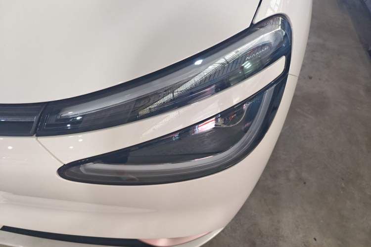 Used Dongfeng NAMMI 01 2024 New Edition 330 Air
