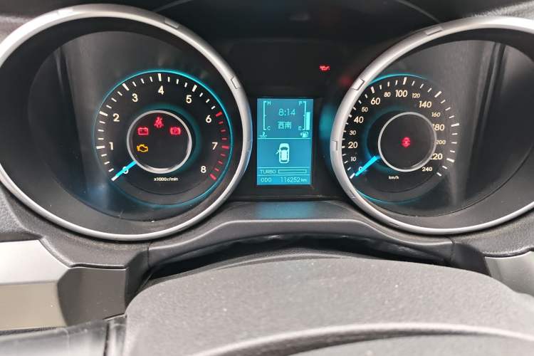 Used BAIC Senova X65 2015 2.0T manual Comfort trim level