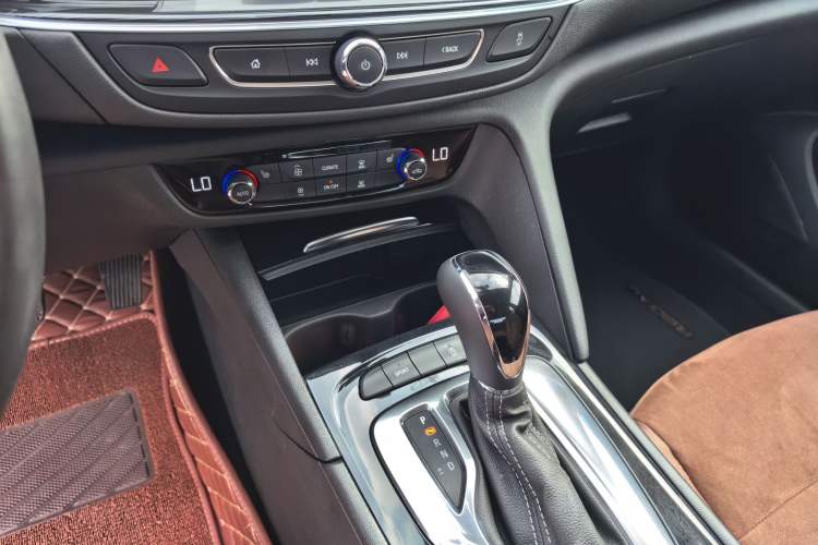 Used Buick Regal 2019 20T Elite Version China VI Standard
