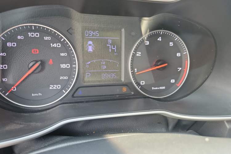 Used MG ZS 2017 1.5L Automatic Luxury Edition
