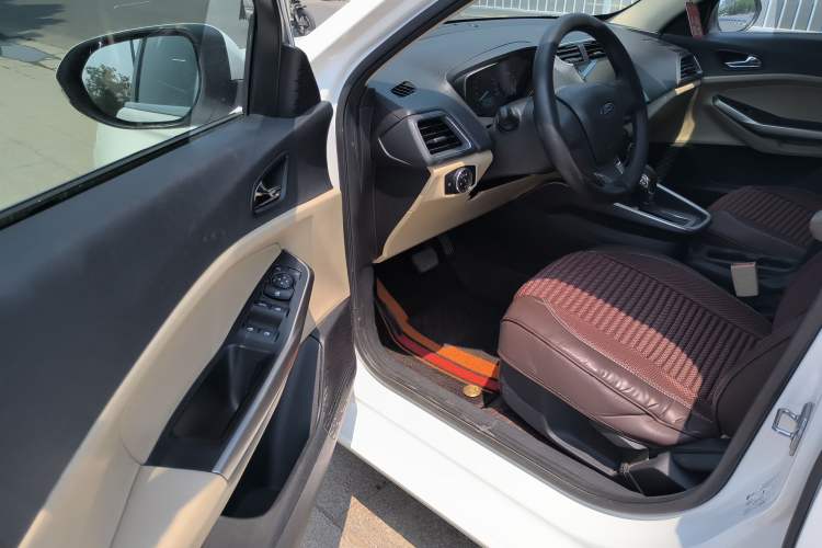 Used Ford Escort 2017 Revised Version 1.5L Automatic Comfort Edition