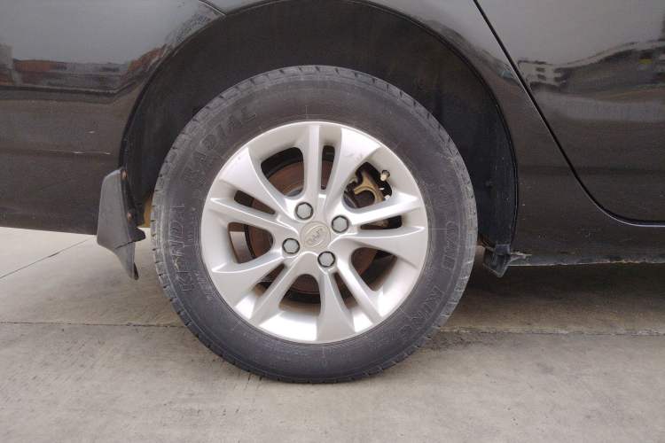 Used BYD F3 2015 Energy-Saving Edition 1.5L Manual Luxury Model