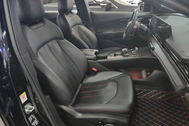 Used GAC Trumpchi EMPOW 2021 270T DCT J16 Version
