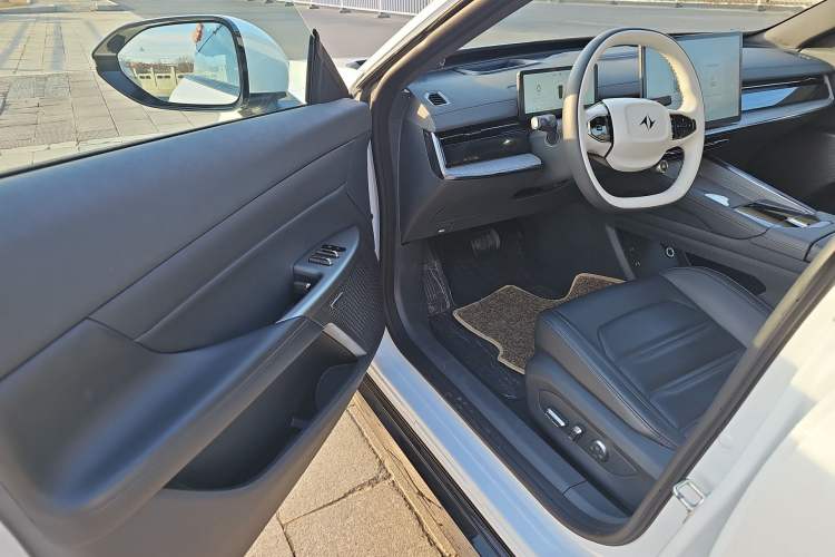 Used  eπ007 2024 200Pro Range-Extended Version
