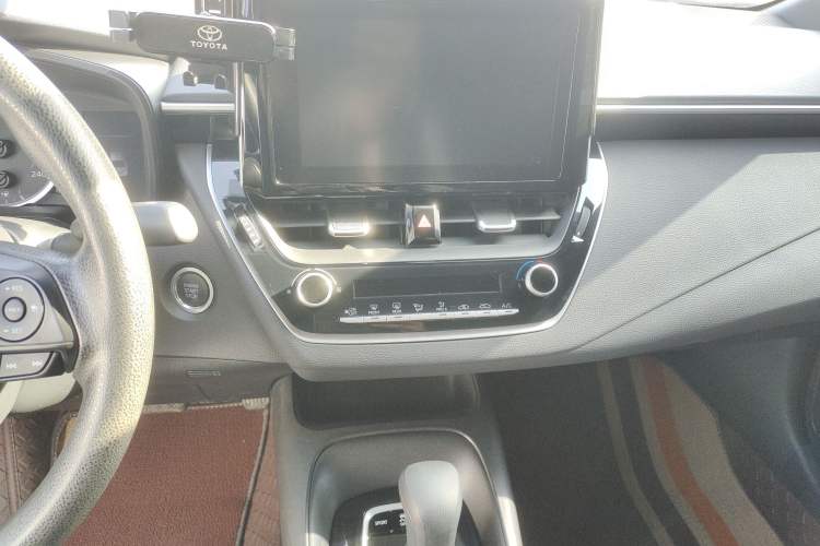 Used Toyota Levin 2019 185T CVT Luxury Edition China VI Standard
