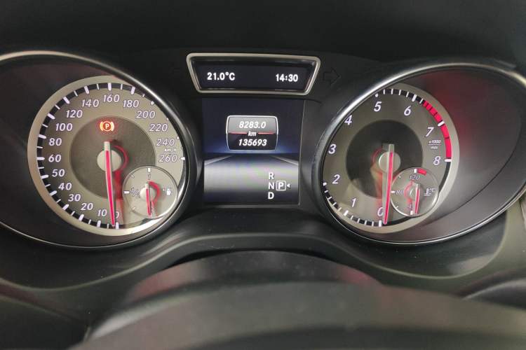 Used Mercedes-Benz GLA 2015 GLA 200 Fashion Model