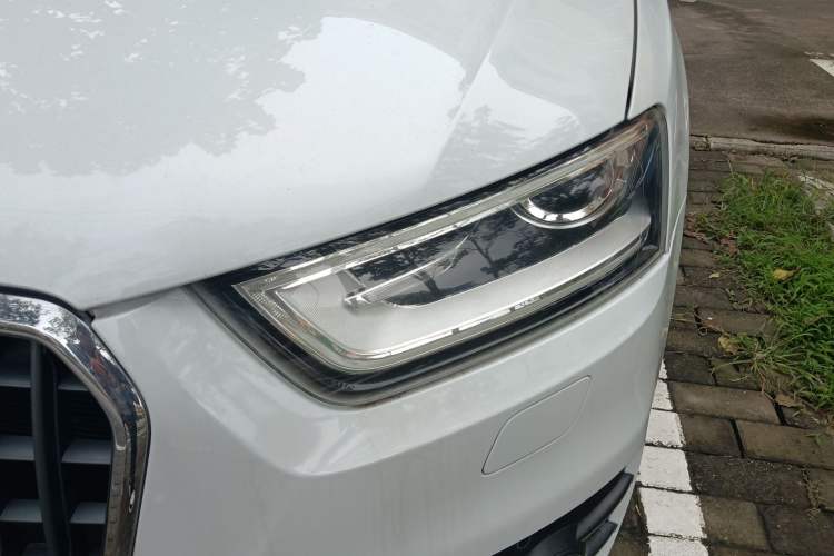 TDK.VehicleDetails.img