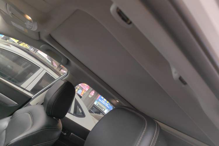 Used Renault Koleos 2017 2.0L Two-Wheel Drive Luxury Edition
