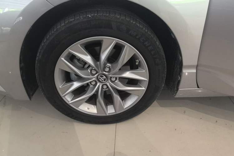 Used Toyota Avalon 2021 2.5L Luxury Edition
