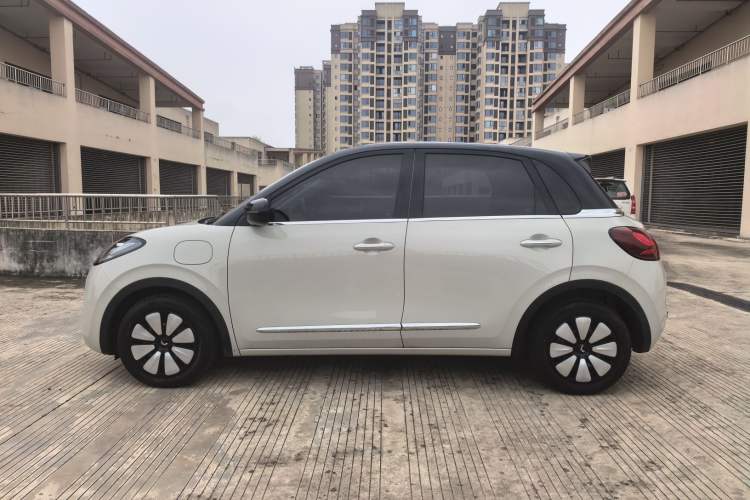 Used Wuling Bingo 2024 333 km Enjoyment Version
