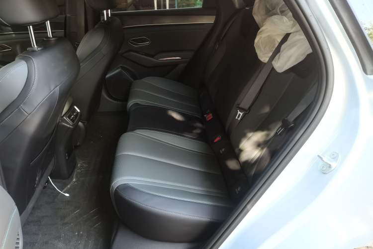 Used BYD Qin L 2025 DM-i Smart Drive 80KM Leading Model
