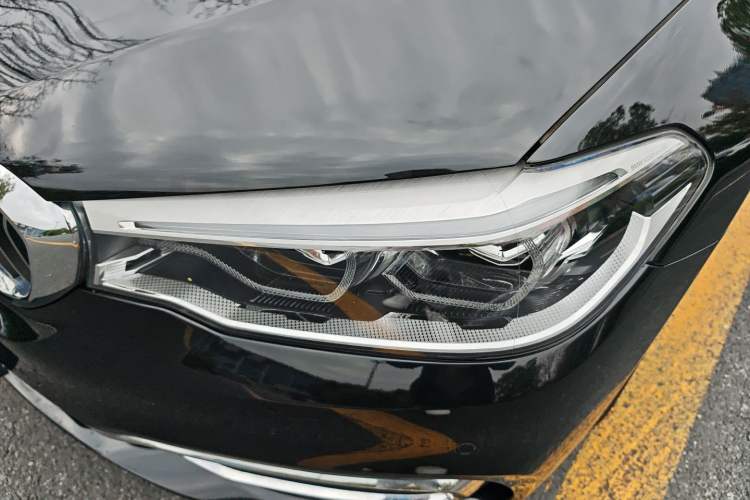 Used BMW 5 Series New Energy 2020 Mileage Upgrade Version 530Le Luxury Package
